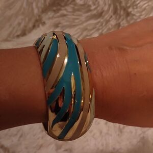 VINTAGE Silver Turquoise Mint Green Tan Hinged Bangle Bracelet
